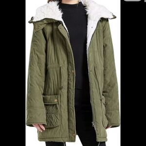 Z&I Olive Faux Fur Mid Length Parka Coat size Medium